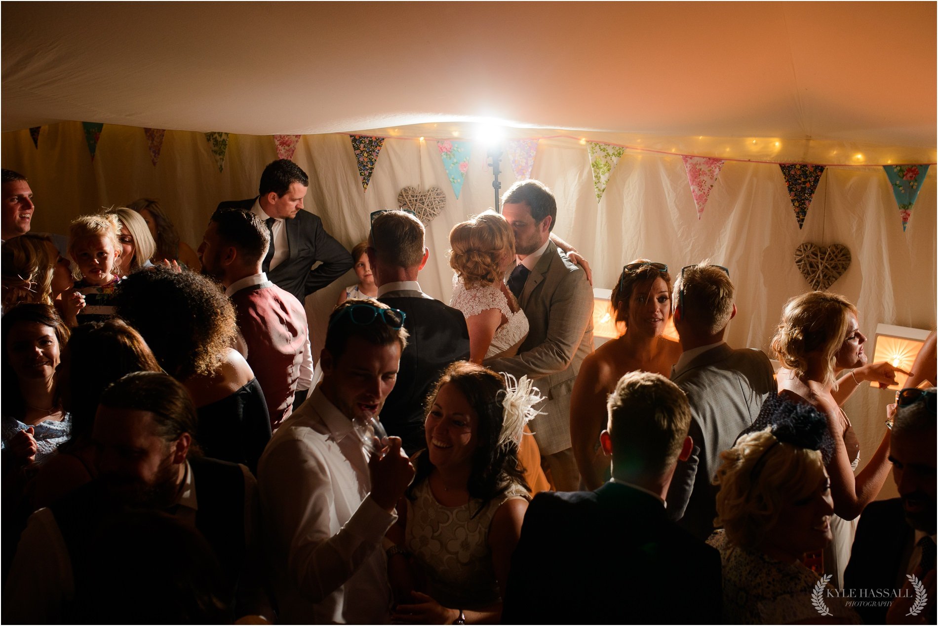 linnet-clough-marquee-wedding-photography